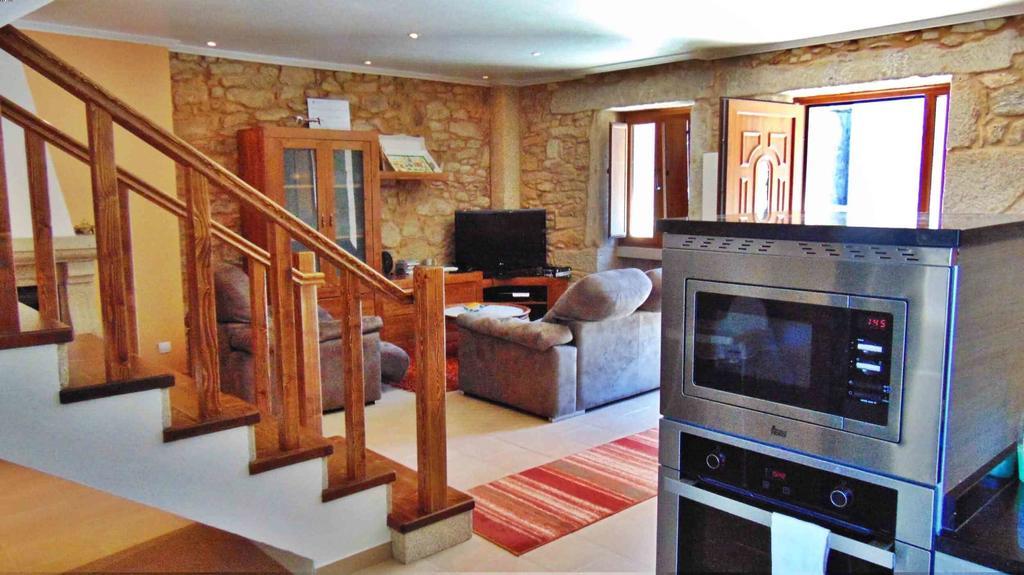 Villa Casa Cascada Do Ezaro à Cee Extérieur photo